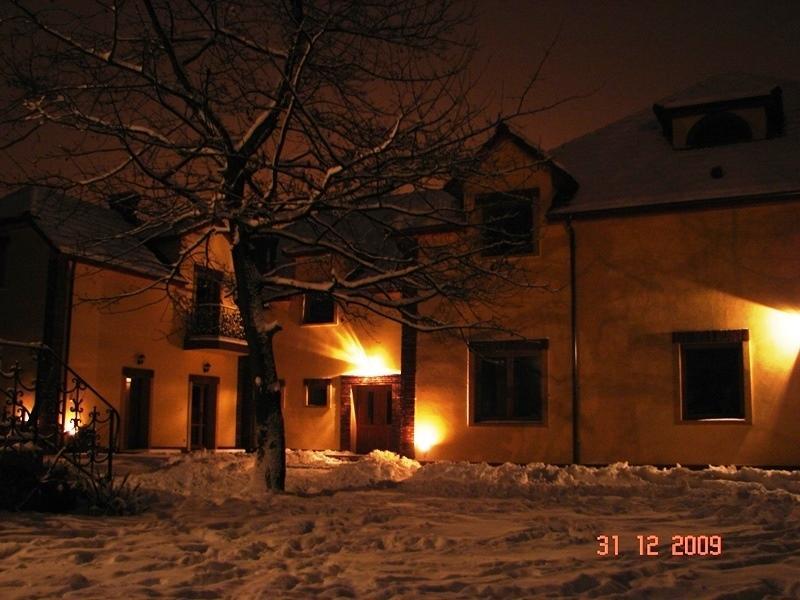 Gosciniec Kocmierzow Bed & Breakfast Sandomierz Eksteriør bilde